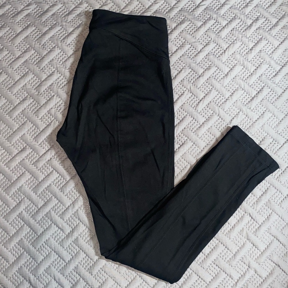 ⭐️ White House Black Market women’s leggings size small *36